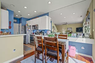 9252 Great Lakes Cir, Washington Twp, OH 45458 - Photo 12