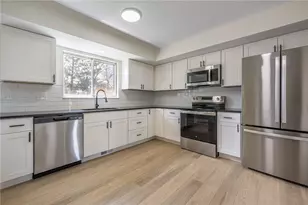 435 Blackstone Dr, Washington Twp, OH 45459 - Photo 14