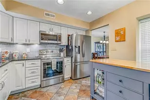 2462 Ferndown Dr, Miamisburg, OH 45342 - Photo 10