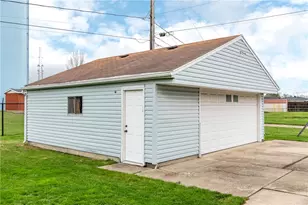 6501 Stonehurst Dr, Huber Heights, OH 45424 - Photo 30