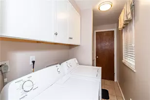 6501 Stonehurst Dr, Huber Heights, OH 45424 - Photo 24