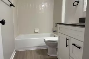 2308 Queensway Dr, Miami Township, OH 45342 - Photo 12