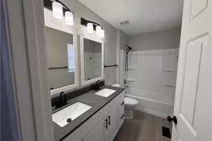 2308 Queensway Dr, Miami Township, OH 45342 - Photo 8