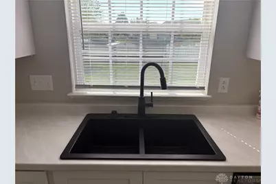 2308 Queensway Drive, Miami Township, OH 45342 - Photo 6