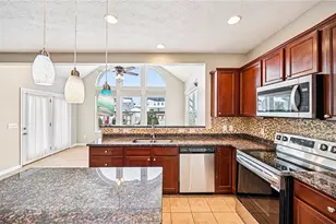 4076 Spicebush Dr, Tipp City, OH 45371 - Photo 8