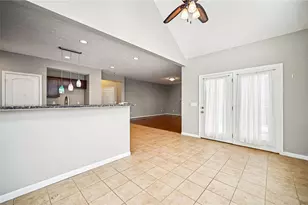 4076 Spicebush Dr, Tipp City, OH 45371 - Photo 6