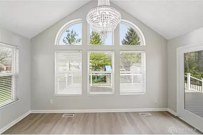 6809 Wintergreen Place, Dayton, OH 45424 - Photo 18