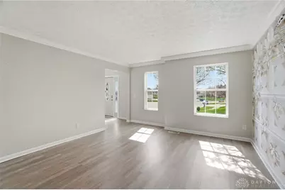 6809 Wintergreen Place, Dayton, OH 45424 - Photo 8