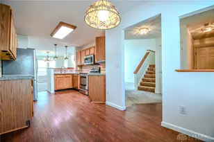 3915 E Summit Ridge Dr, Beavercreek, OH 45430 - Photo 16