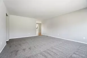 2724 Hazelbrook Dr, Butler Twp, OH 45414 - Photo 12