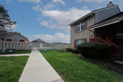 1528 Spinnaker Way, Washington Twp, OH 45458 - Photo 4