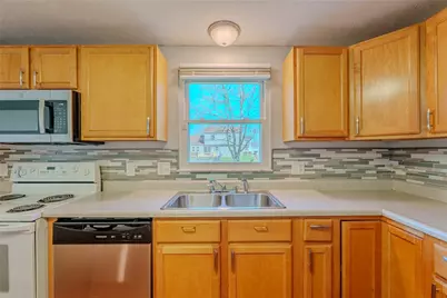 6426 Silver Pheasant Court, Huber Heights, OH 45424 - Photo 16