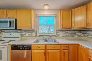 6426 Silver Pheasant Ct, Huber Heights, OH 45424 - Photo 16