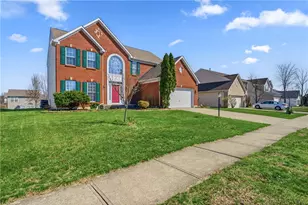 3506 Queen Victoria Ct, Beavercreek, OH 45431 - Photo 2