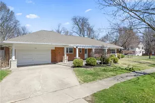 21 Collingwood Ave, Oakwood, OH 45419 - Photo 1