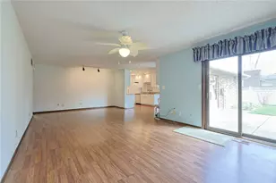 2054 Washington Creek Ln, Washington Twp, OH 45458 - Photo 10