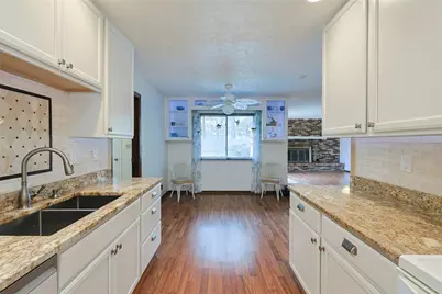 2054 Washington Creek Lane, Washington Twp, OH 45458 - Photo 16