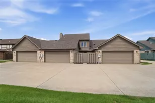1302 Donson Cir, Kettering, OH 45429 - Photo 46