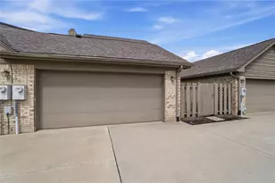 1302 Donson Cir, Kettering, OH 45429 - Photo 48