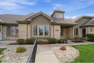 1302 Donson Circle, Kettering, OH 45429 - Photo 1