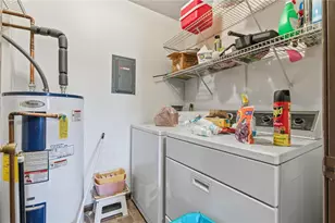 7637 Essington Cir, Washington Twp, OH 45459 - Photo 10