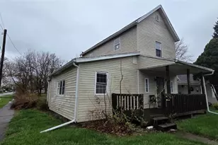 824 E 2nd St, Lima, OH 45804 - Photo 4