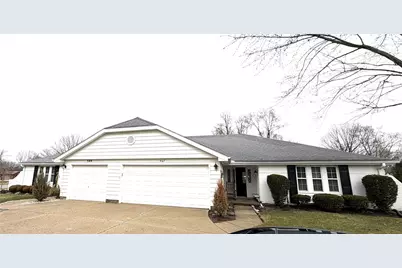 509 Peachcreek Road, Washington Twp, OH 45458 - Photo 1