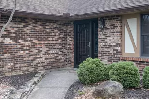 3193 Meadowlark Pl, Beavercreek, OH 45431 - Photo 2
