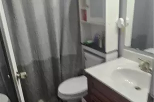 725 W Franklin St, Troy, OH 45373 - Photo 4