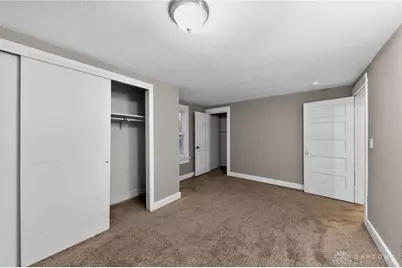2100 S Smithville Road, Dayton, OH 45420 - Photo 16