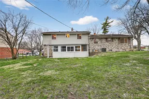 5108 Malibu Ct, Trotwood, OH 45426 - Photo 4