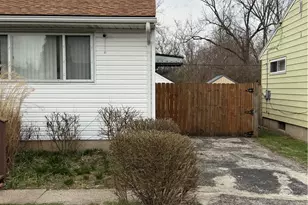 235 Loretta Dr, Dayton, OH 45415 - Photo 4