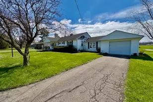 3079 Rocky Point Rd, Springfield, OH 45502 - Photo 2