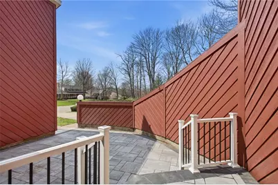 438 Merrick Drive, Beavercreek, OH 45434 - Photo 4