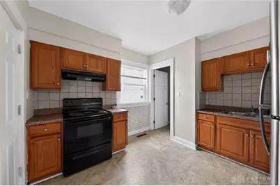 2532 Ravenwood Avenue, Dayton, OH 45406 - Photo 12