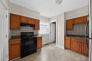 2532 Ravenwood Ave, Dayton, OH 45406 - Photo 12