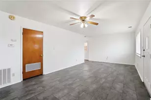 317 Mumford Dr, Troy, OH 45373 - Photo 6