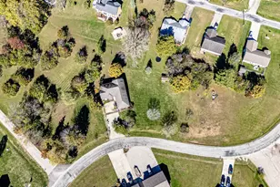 805 Brande Dr, Eaton, OH 45320 - Photo 38