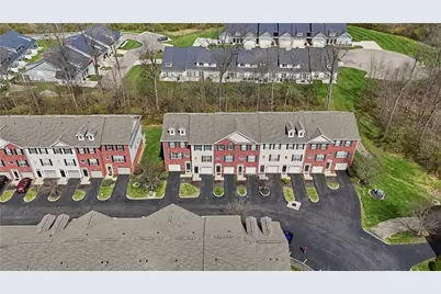 4294 Straight Arrow Road, Beavercreek, OH 45430 - Photo 2