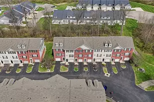 4294 Straight Arrow Rd, Beavercreek, OH 45430 - Photo 2