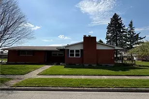 43 June Pl, Brookville, OH 45309 - Photo 1