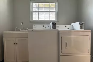 30 Poinciana Dr, Dayton, OH 45459 - Photo 16