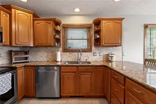 1020 Windpointe Way, Englewood, OH 45322 - Photo 12