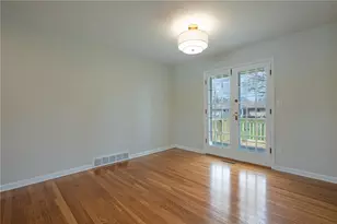 813 Lovetta Dr, Kettering, OH 45429 - Photo 6