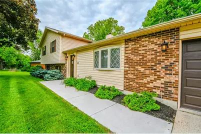600 Royal Springs Drive, Springboro, OH 45066 - Photo 8