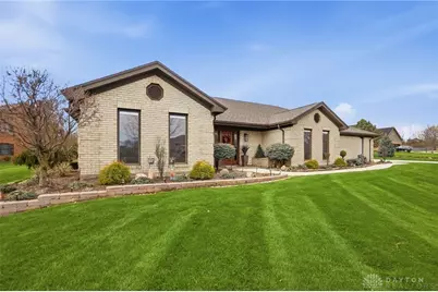 610 Stonecress Drive, Tipp City, OH 45371 - Photo 2