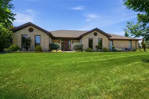 610 Stonecress Dr, Tipp City, OH 45371 - Photo 1