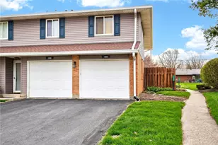 1652 Mars Hill Dr, West Carrollton, OH 45449 - Photo 2