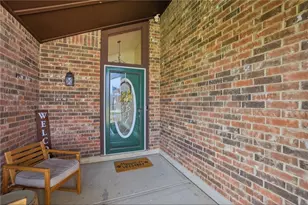 8969 Gardengate Dr, Huber Heights, OH 45424 - Photo 8