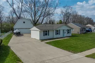 1037 Primrose Dr, West Carrollton, OH 45449 - Photo 1